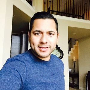 Meet your Posher, Santiago